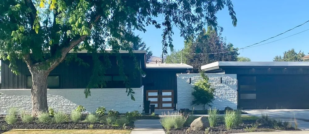 Professional landscape design in Wenatchee, WA by Moongate Landscaping & Construction