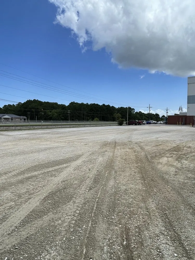 Affordable garden landscaping in Biloxi, MS - Moons Grounds Care