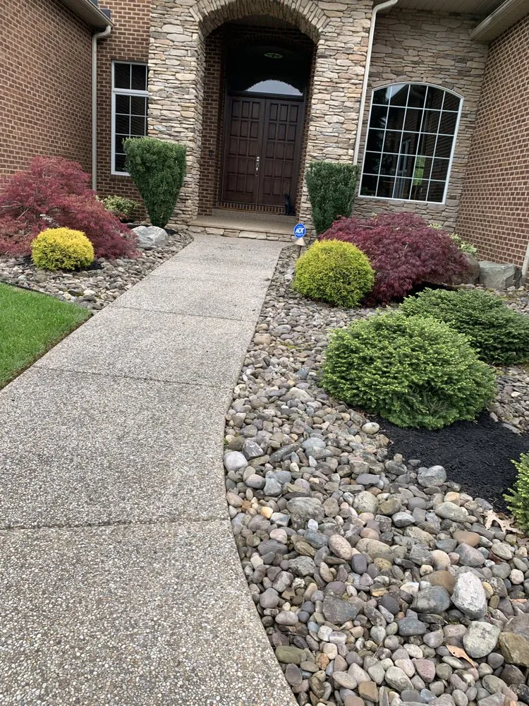 Reliable lawn mowing service for outdoor upgrades across Hedgesville, WV - Moor Cleaning