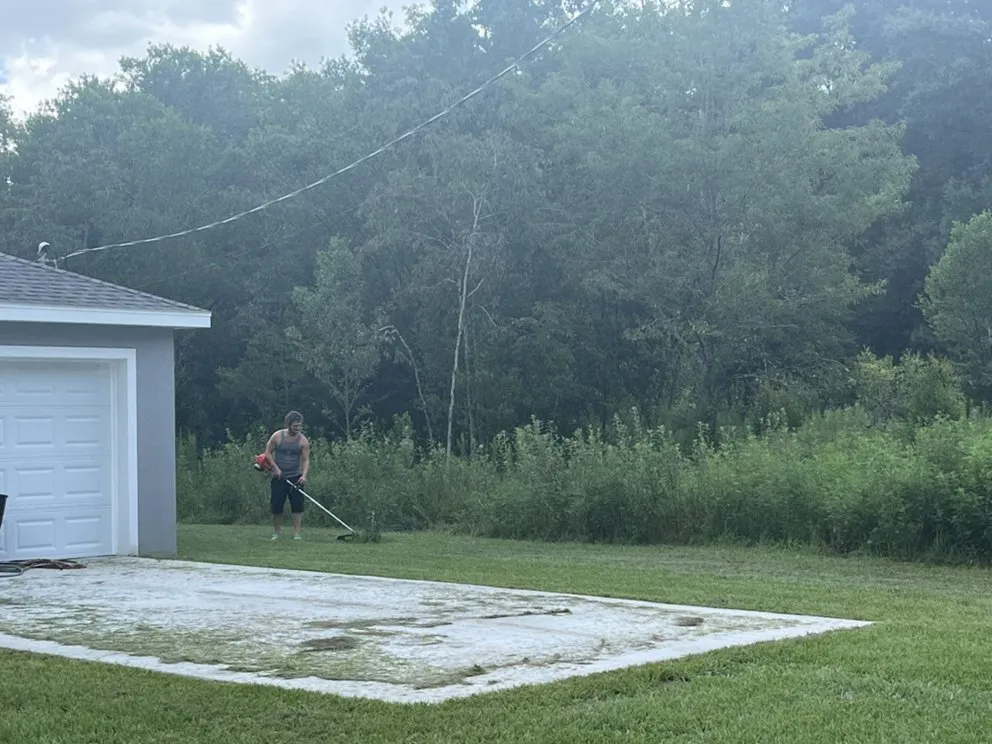 Top-rated yard maintenance for beautiful yards in Summerfield, FL by Moore And Moore Lawn Care