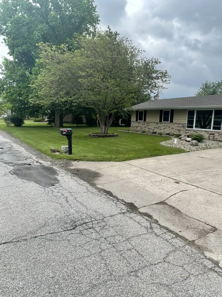 Affordable yard cleanup service in Elkhart, IN - Moore And Son Lawncare