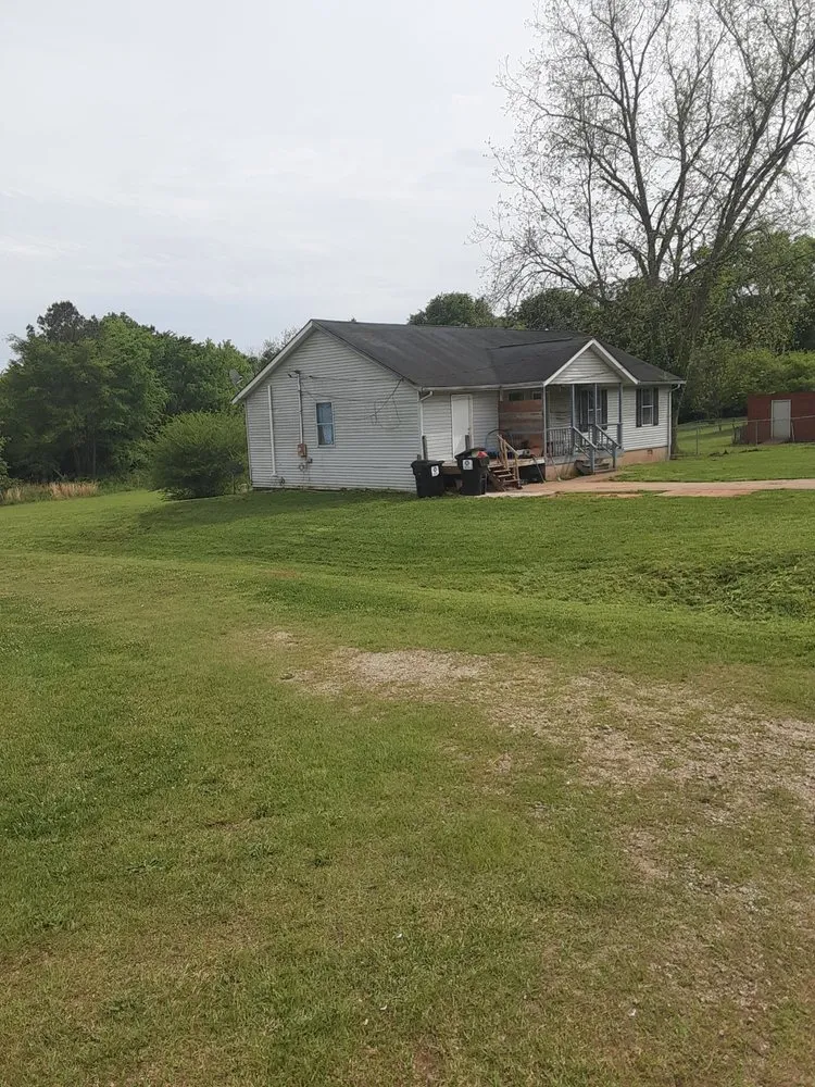 Affordable residential landscaping in Union City, GA - Moore For Less