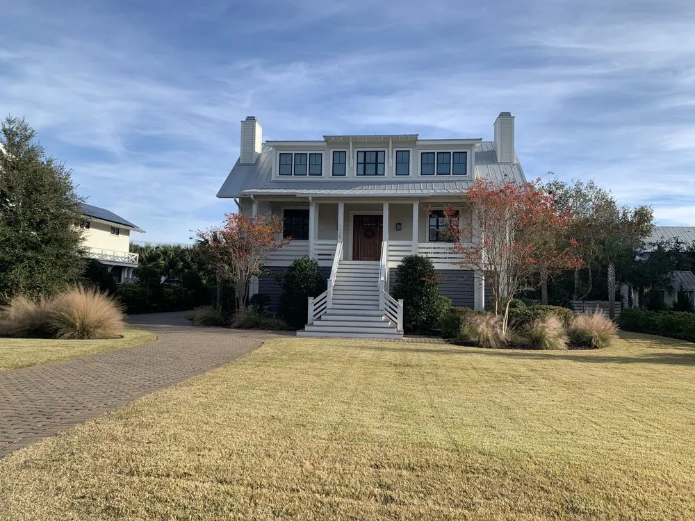 Expert yard cleanup service for year-round maintenance across Mount Pleasant, SC - Moore Landscaping