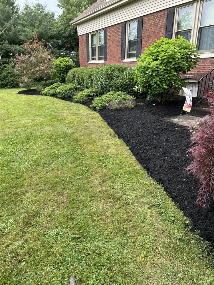 Local landscape design experts serving Lancaster, OH - Moore Lawn and Land