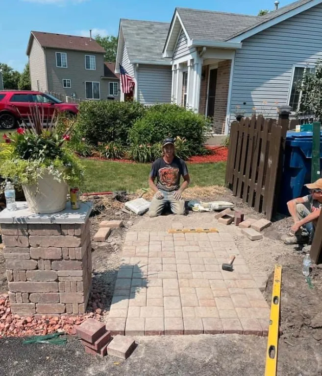 Top-rated outdoor landscaping in Minooka, IL - Moore's Landscaping and Powerwashing