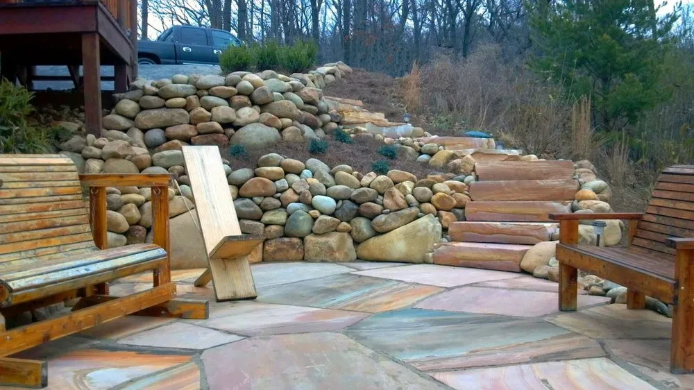 Top-rated lawn mowing service with custom design across Knoxville, TN - Moore's Landscaping