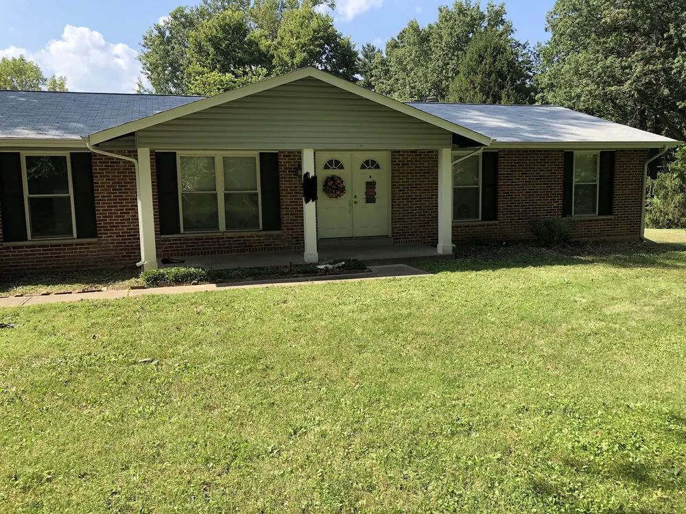 Professional landscape installation experts serving St. Louis, MO - Moore's Lawn Care