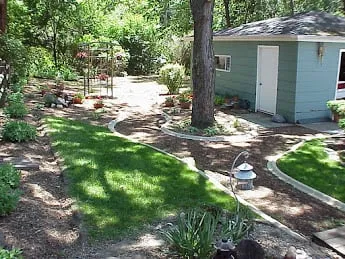 Expert outdoor landscaping in Lombard, IL - Moore's Lawn Maintenance