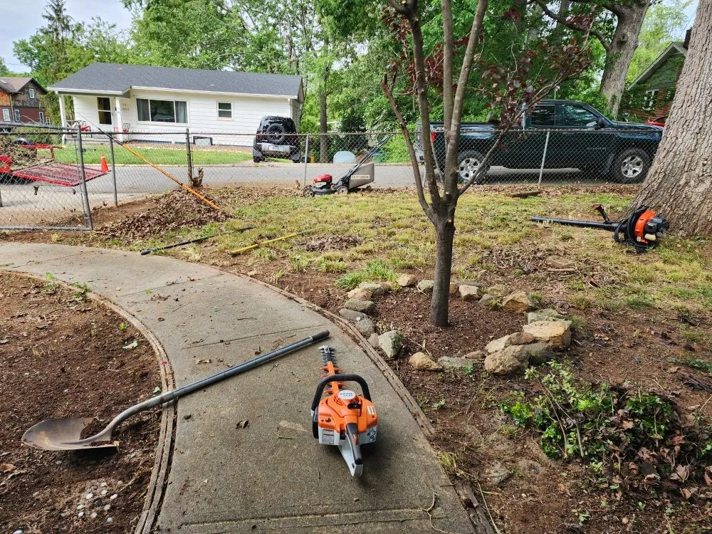 Custom lawn care service for beautiful yards across Leicester, NC - Moore's Lawncare and Services