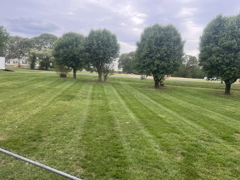 Custom garden landscaping in Kings Mountain, NC - Moores Property Management