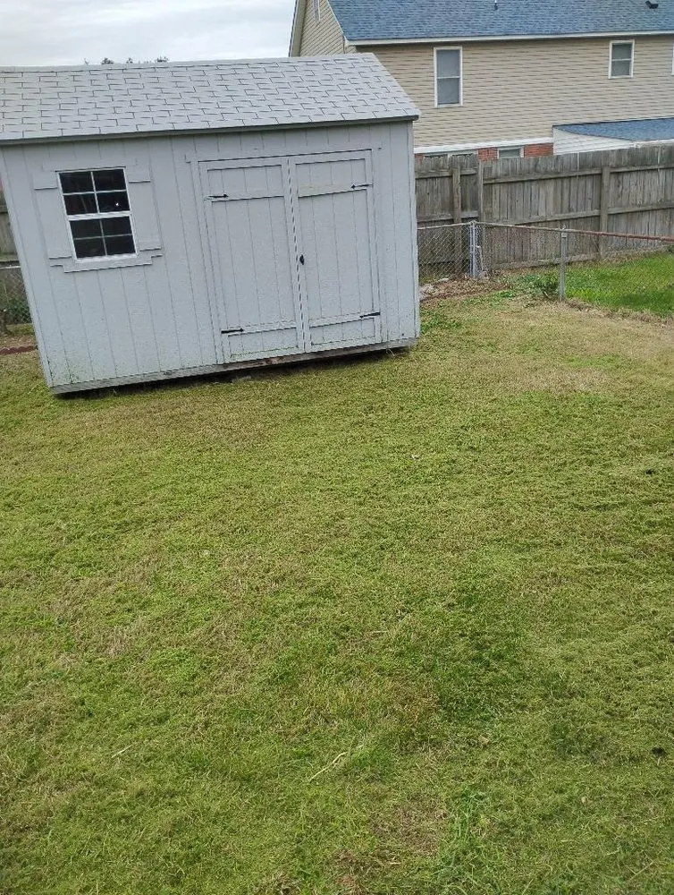 Top-rated yard maintenance in Portsmouth, VA - Moose's Lawn Service