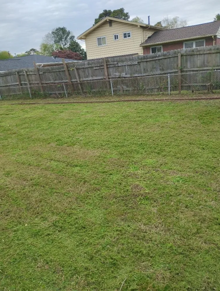 Expert outdoor landscaping in Portsmouth, VA - Moose's Lawn Service
