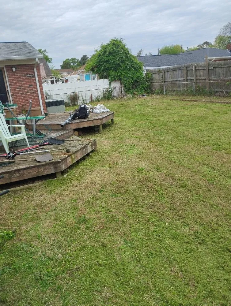 Affordable landscape design in Portsmouth, VA by Moose's Lawn Service