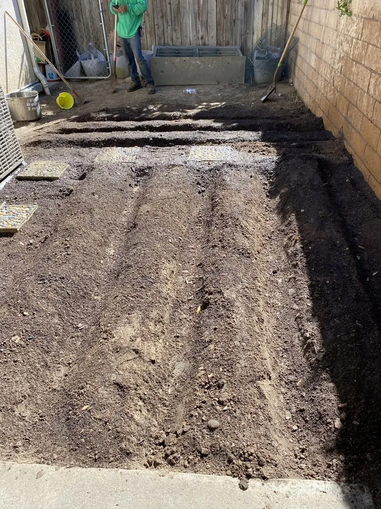 Custom yard maintenance experts serving Oxnard, CA - Mora Bros Landscape And Maintenance