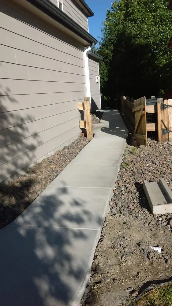 Reliable yard cleanup service for residential properties across Arvada, CO - Mora Enterprises