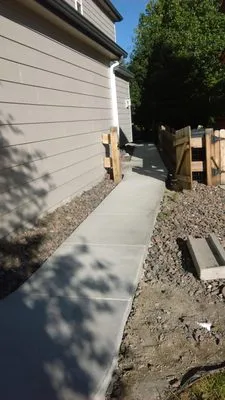 Mora Enterprises Logo