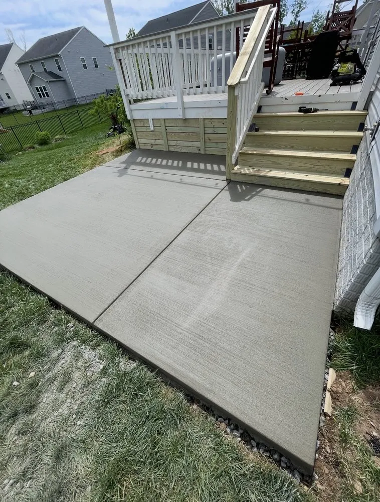 Affordable landscape design for year-round maintenance in Manassas, VA by Morales Construction