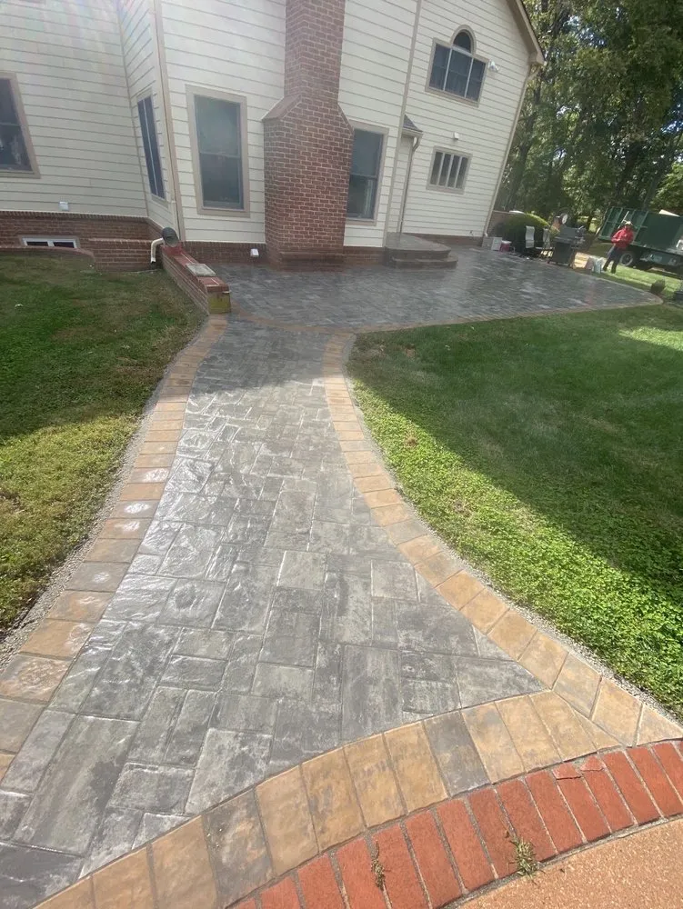 Custom lawn mowing service in Manassas, VA by Morales Construction