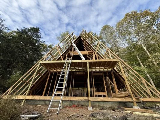 Morales Construction Logo