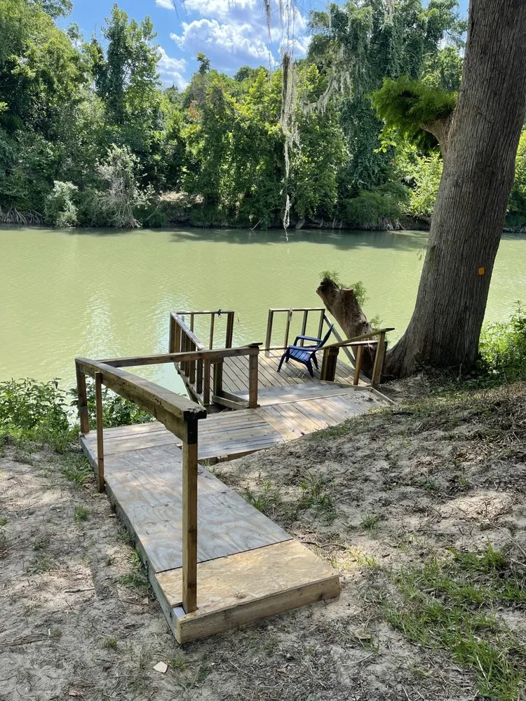 Reliable yard maintenance with custom design across Victoria, TX - Morales Custom Works