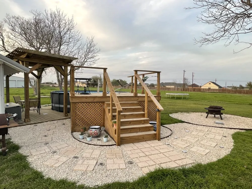 Affordable yard maintenance experts serving Victoria, TX - Morales Custom Works