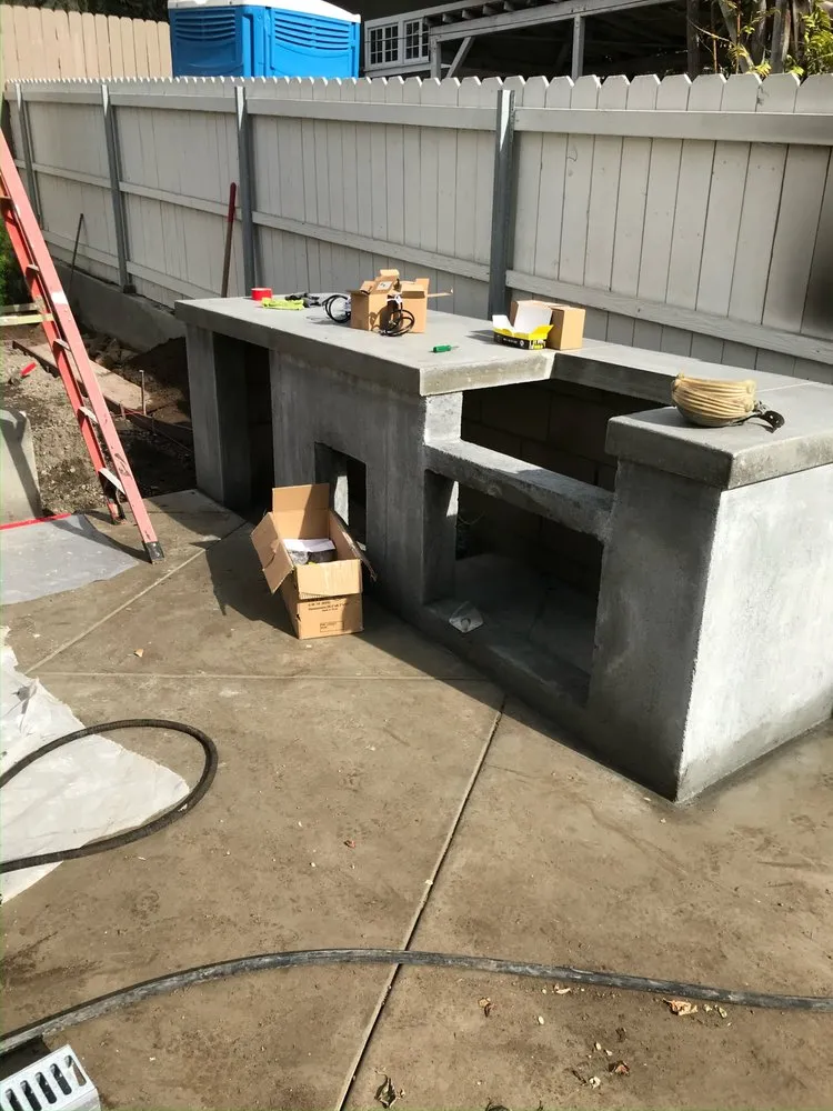 Reliable yard cleanup service for homes in Santa Clarita, CA by Morales General Construction