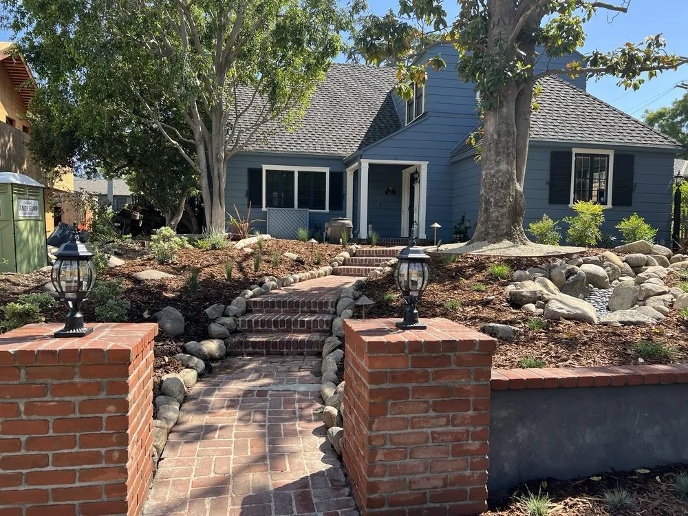 Top-rated landscape design in Santa Clarita, CA by Morales General Construction