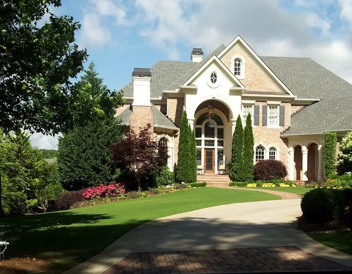 Reliable lawn care service experts serving Snellville, GA - Morales Landscape Group & Tree Service