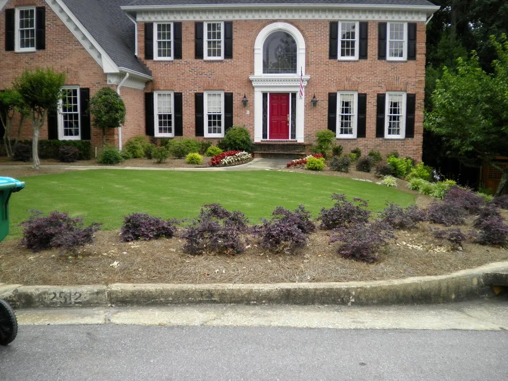 Reliable yard cleanup service in Snellville, GA by Morales Landscape Group & Tree Service