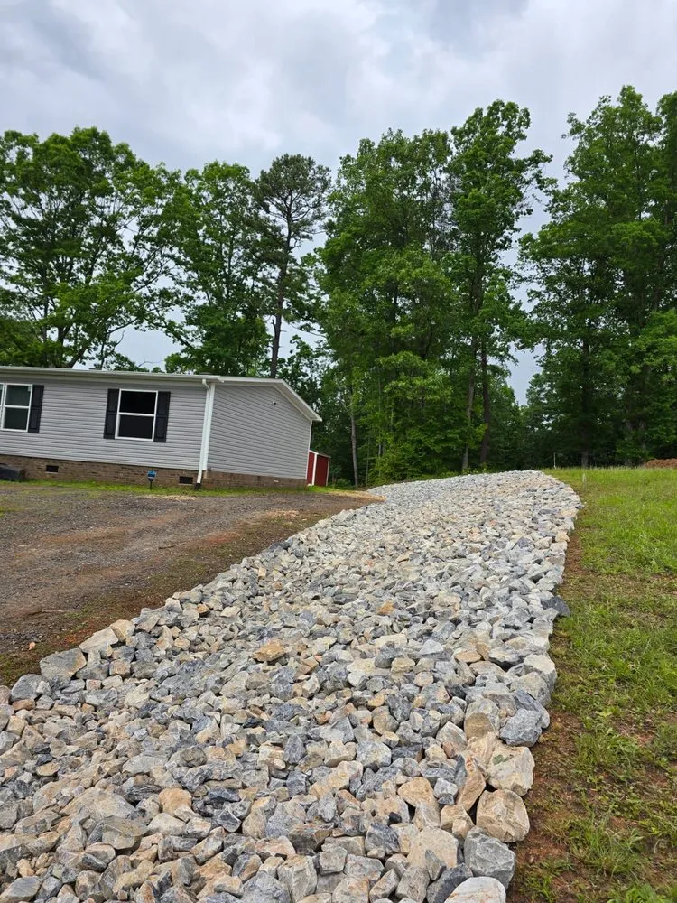 Top-rated yard maintenance experts serving Marion, NC - Morales Landscaping & Concrete