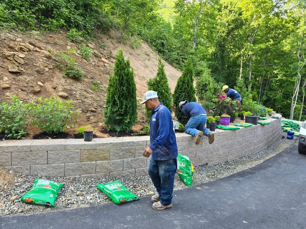 Affordable outdoor landscaping experts serving Marion, NC - Morales Landscaping & Concrete