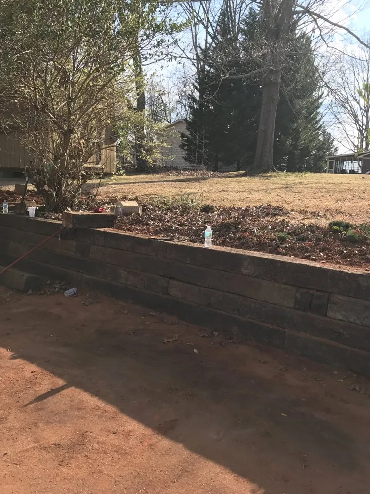 Affordable residential landscaping experts serving Greenville, SC - Morales Landscaping And Pinestraw Service