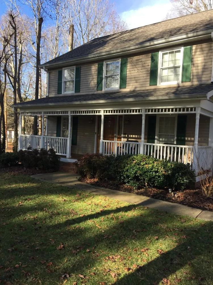 Top-rated yard maintenance experts serving Greenville, SC - Morales Landscaping And Pinestraw Service