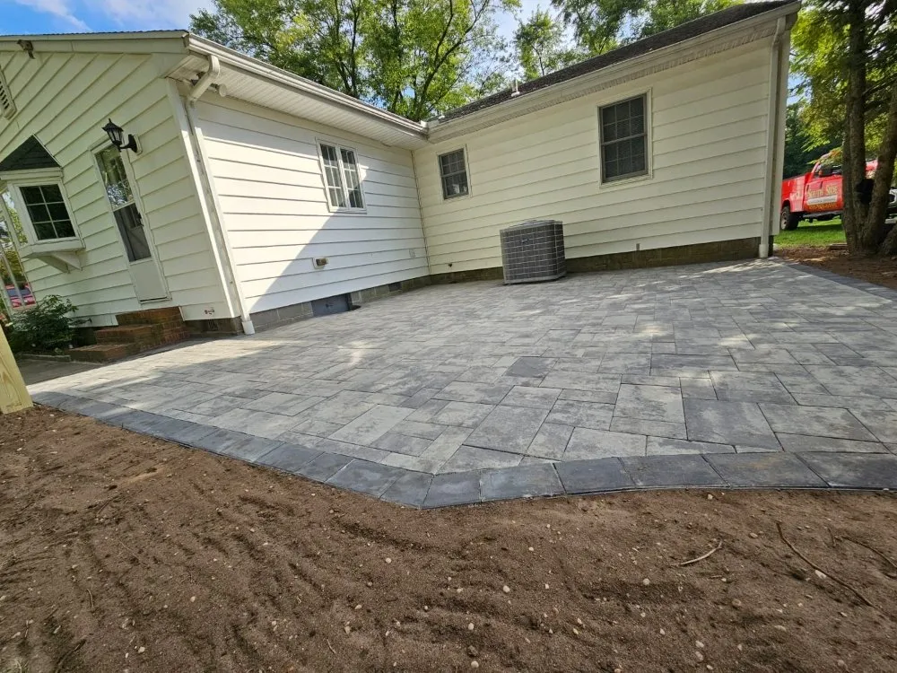 Top-rated lawn care service in Hebron, MD by Morales Landscaping