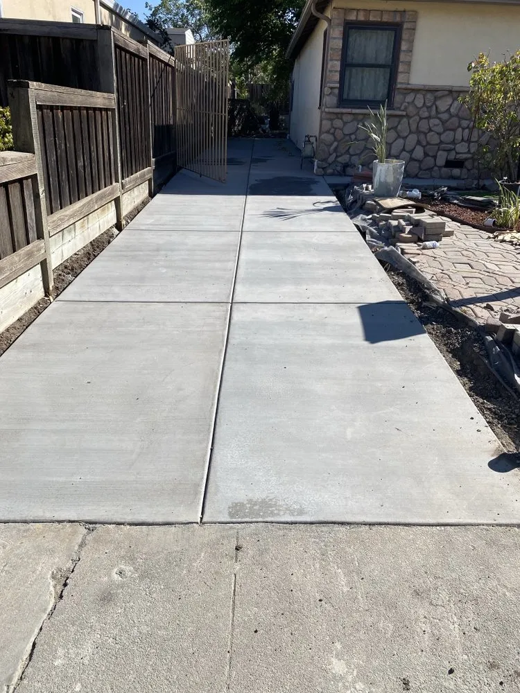 Expert outdoor landscaping in Martinez, CA by Morales landscaping premier