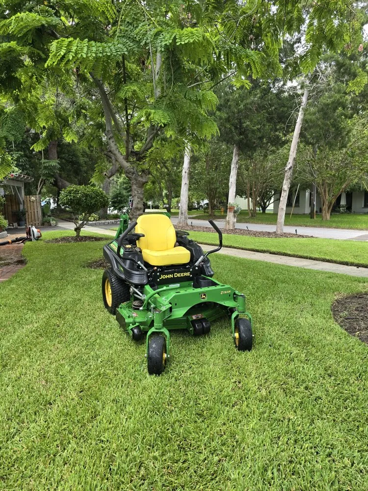 Affordable lawn mowing service experts serving New Port Richey, FL - Morales Lawn Service And Landscaping