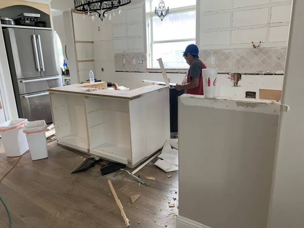 Local lawn mowing service experts serving Spring, TX - Moraleslara Landscape & remodeling