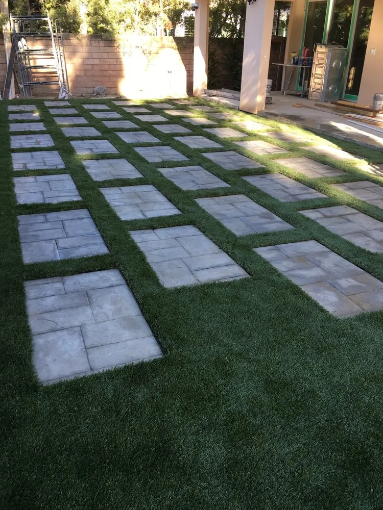 Custom residential landscaping for year-round maintenance across Santa Ana, CA - Moran Landscaping