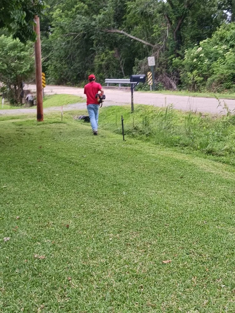 Reliable lawn care service for outdoor upgrades across Prairieville, LA - Moran Lawn Care