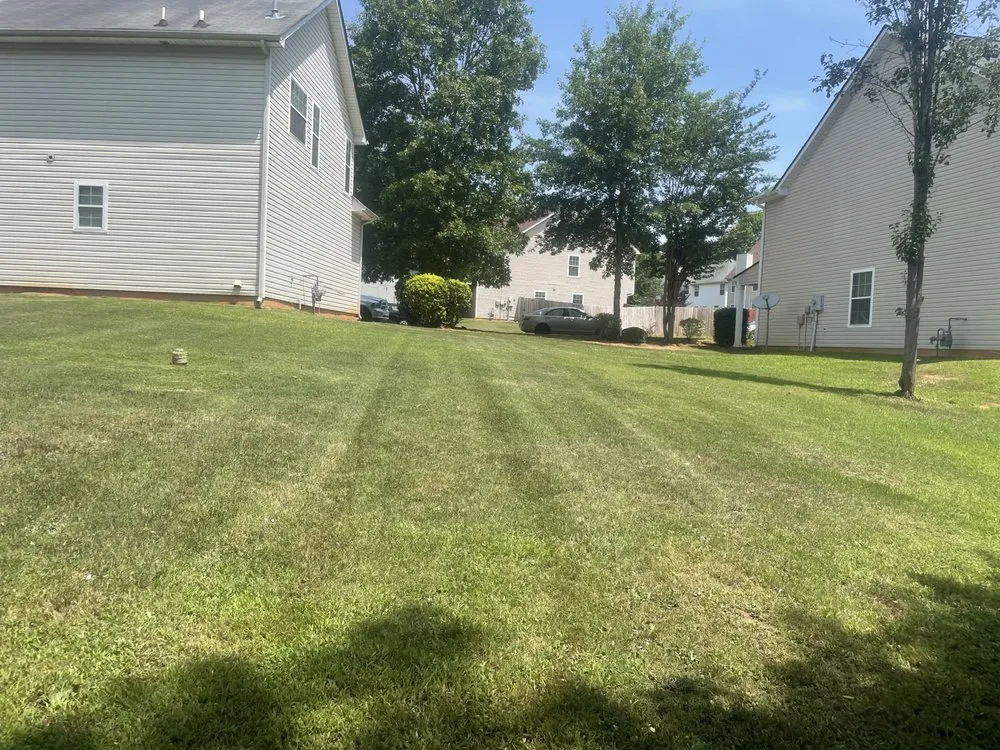 Top-rated garden landscaping experts serving Riverdale, GA - Moras Lawn Care & Handyman Services