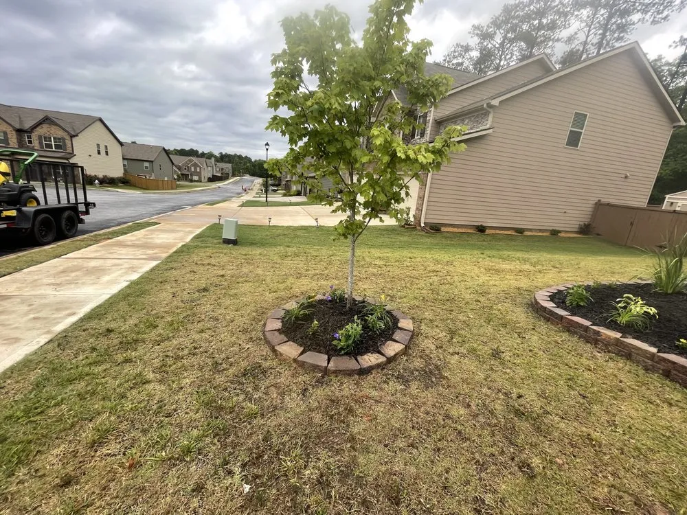 Custom landscaping services in Riverdale, GA - Moras Lawn Care & Handyman Services