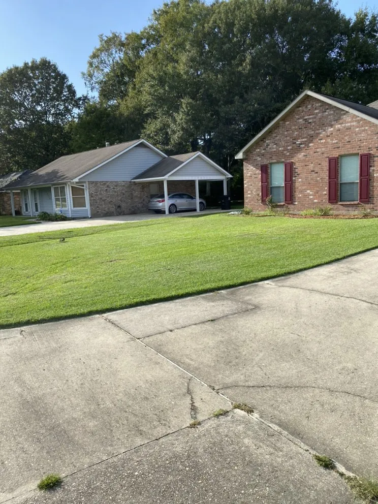 Trusted lawn care service with custom design in Baton Rouge, LA by More Pressure