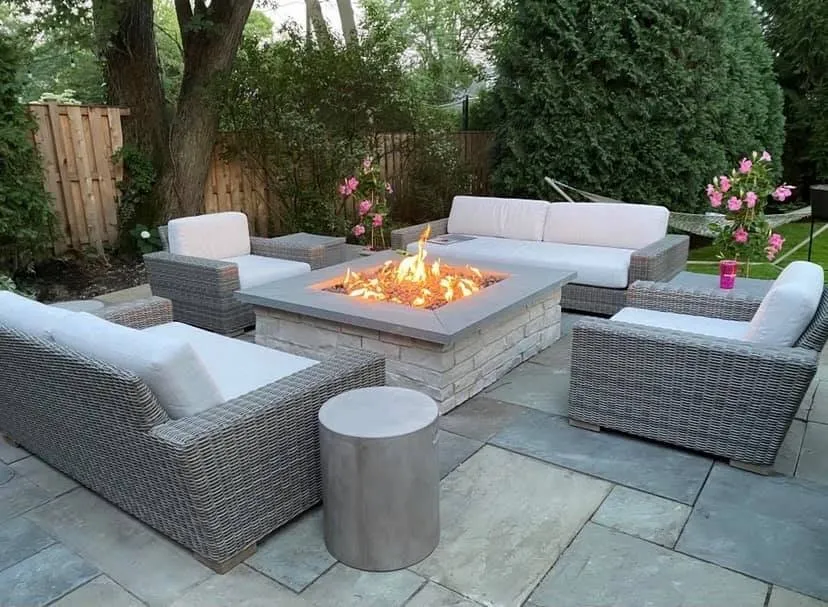 Affordable landscape design with custom design in Highland Park, IL by Moreno Landscape & Hardscape