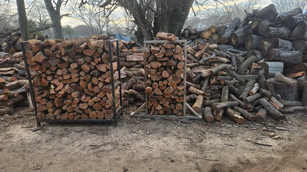 Expert yard cleanup service in Rendon, TX - Moreno Landscaping