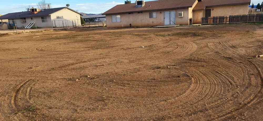 Affordable yard cleanup service experts serving Hesperia, CA - Moreno Lanscaping