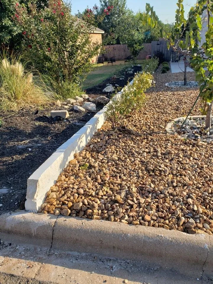 Top-rated yard maintenance in Georgetown, TX by Moreno Lawn Service