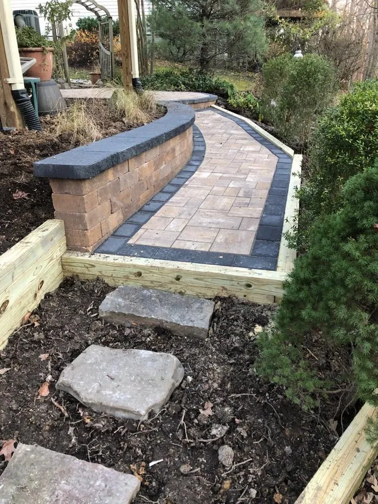 Affordable yard maintenance in Menlo Park, CA - Moreno Pavers