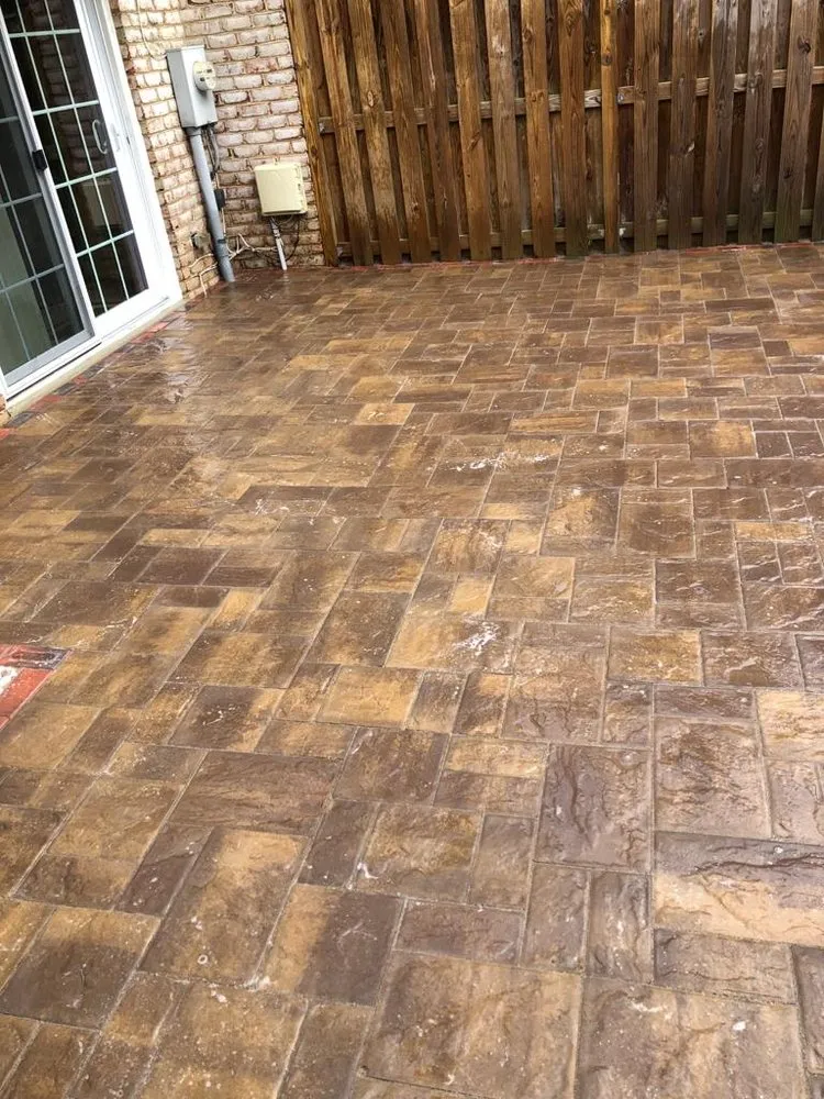 Top-rated yard cleanup service for beautiful yards in Menlo Park, CA by Moreno Pavers