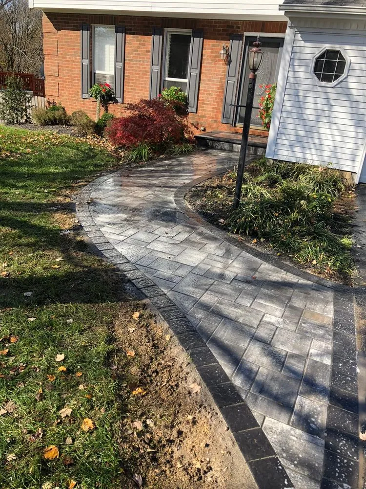 Reliable garden landscaping for beautiful yards across Menlo Park, CA - Moreno Pavers