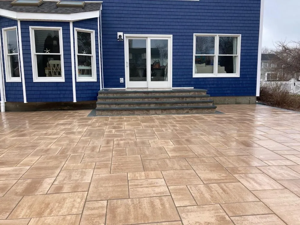 Custom garden landscaping in Smithtown, NY by Moreno’s Landscape & Design